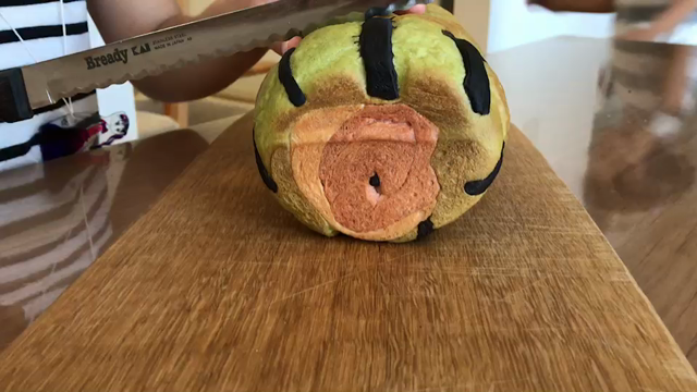 “子どもにも達成感を！”デコ食パンのキッズレッスンへ♡の記事動画