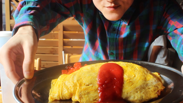 【ノアハウス 】爆盛り定食たったの3.5キロ！の記事動画