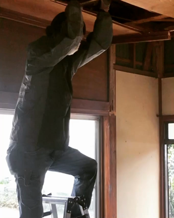 立派な梁が出てきた瞬間！の記事動画