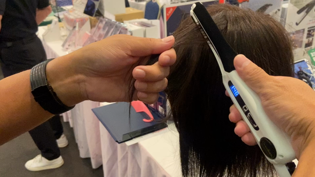 ビューティーフェアの様子の記事動画