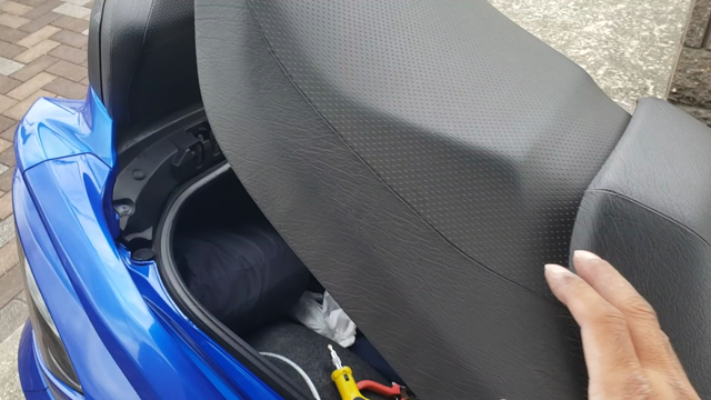 シートダンパー交換の記事動画