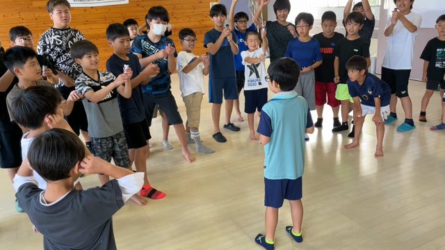 夏合宿朝メシ、プールの記事動画