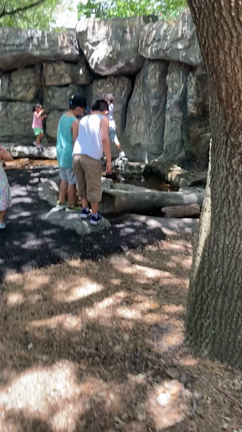 娘とデート in Houston Zooの記事動画