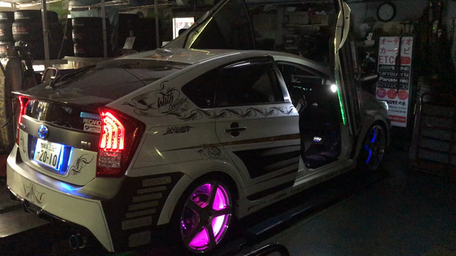 ⭐️東京オートサロン2018では3台出展します。の記事動画