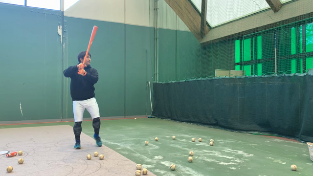 自主トレ初日の記事動画