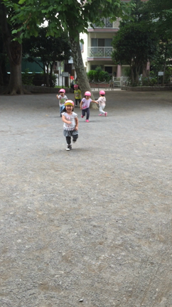 かけっこ競争の記事動画