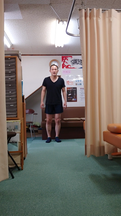 膝内側側副靭帯損傷の記事動画