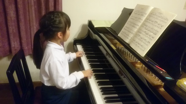 今日からレッスン開始の記事動画