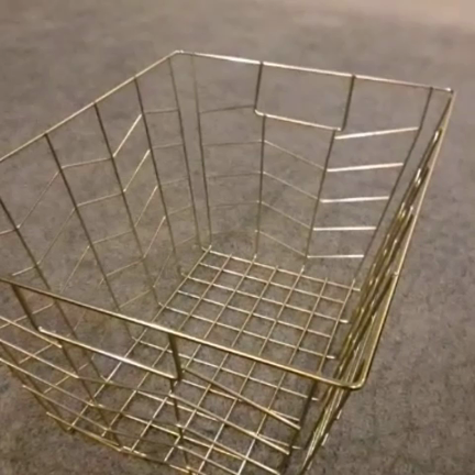 普通に買い物ができるようになったオークランド。まず向かった先は。の記事動画