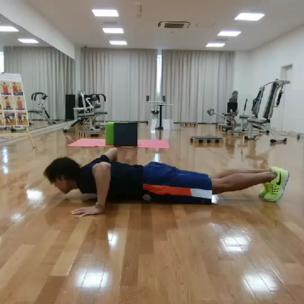 自宅で簡単トレーニング️の記事動画