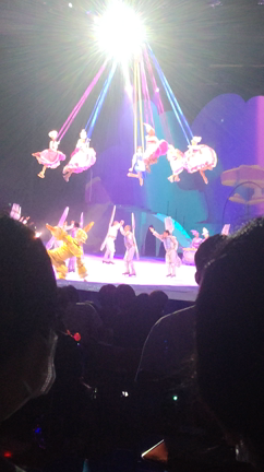 DISNEY ON ICE(｡◕‿◕｡)の記事動画