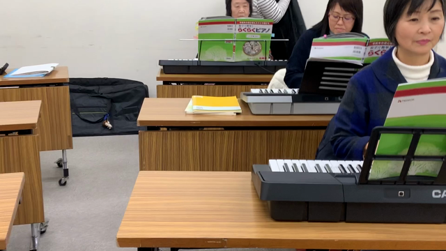 サプライズに一曲…♪の記事動画