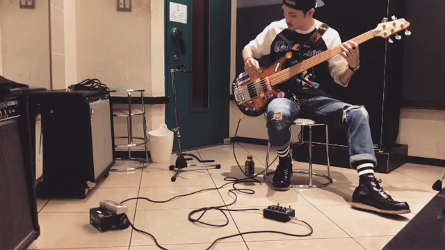 ベース2の記事動画