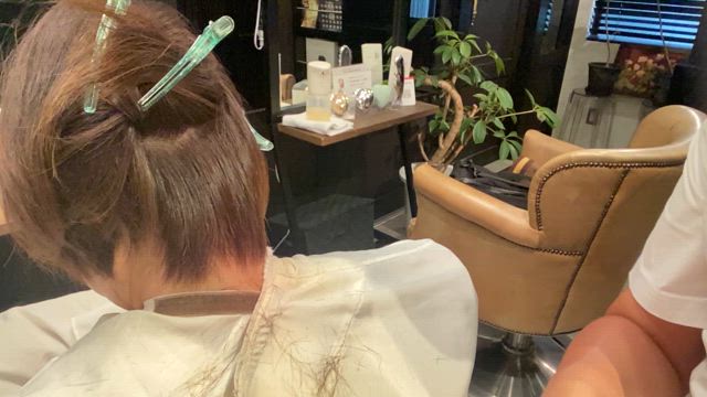 ヘアードネーションで叶える素晴らしい貢献と、生まれ変わるような劇的なイメージチェンジの記事動画