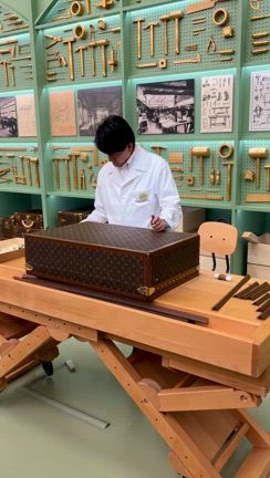 1分ほど丁寧にワークするだけで、  血色がよくなり、 唇がふっくらとボリュームアップの記事動画