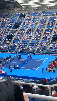 トップクラスのテニス観戦の記事動画