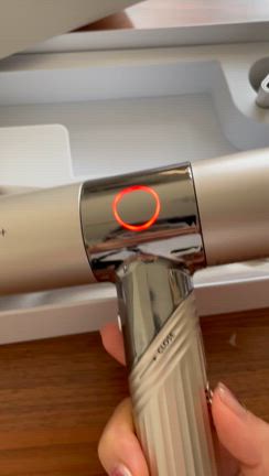 夏のダメージ受けた髪のお手入れ始めましたの記事動画