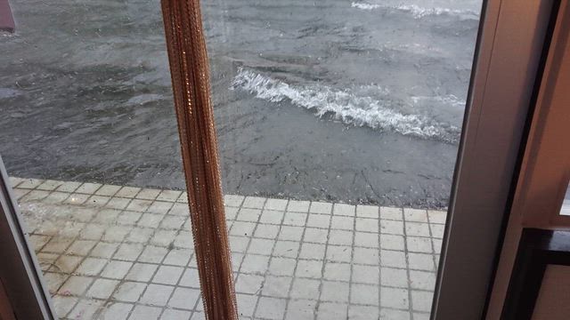 昨日の床上浸水の記事動画