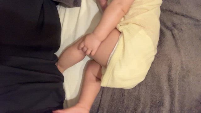 娘のキックがかわいいの記事動画