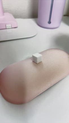 ポンポンしたくなる♡POMPOMGEL♪の記事動画