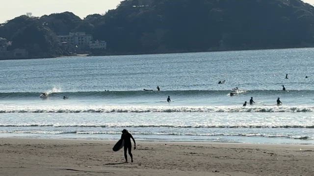 今日の鵠沼海岸　波情報の記事動画