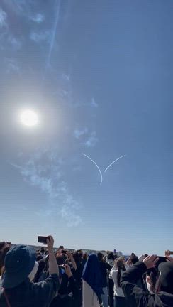 小牧航航空祭　慰霊飛行の記事動画