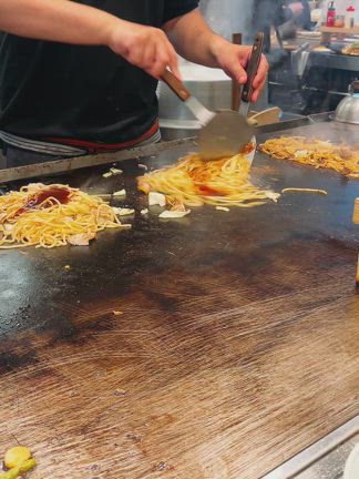 西葛西  神戸ぼっかけ焼きそば  長田本庄軒の記事動画
