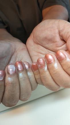 マグネットネイルの記事動画