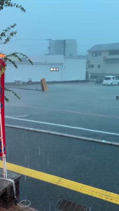 線状降水帯の威力の記事動画