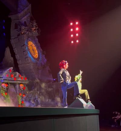 25周年のユニバ② 最前列左端で見たユニモンの記事動画