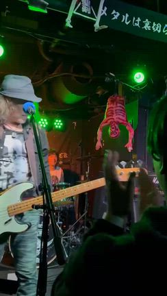 夜中の１時過ぎに帰宅！の記事動画