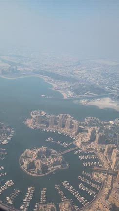 カタール航空（ＱＲ）　バンコクードーハ　ビジネスクラス機内食の記事動画