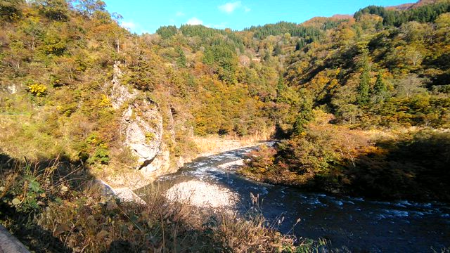 清津峡トンネルの記事動画