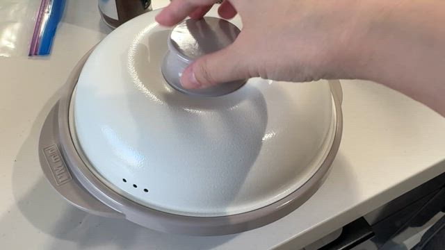 【1人雑ご飯】料理センス無さ過ぎて何やってもうまくいかない・・・の記事動画