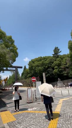 靖國神社へお詣りの記事動画