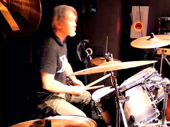 ドラム日記　④　復活はトラブルの嵐の記事動画
