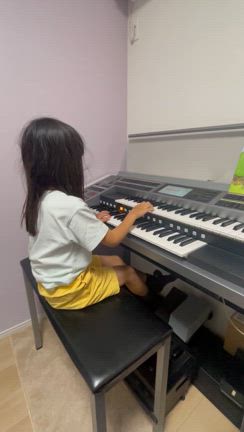 エレクトーン女の子生徒さんたち3人グレード試験に合格‼︎〜川上先生〜の記事動画