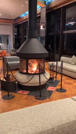 わけあうことで癒される〜シャンパンタワーの話しの記事動画