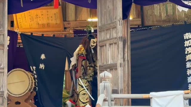神在の出雲大社と熊野大社の例大祭の奉納神楽　の記事動画