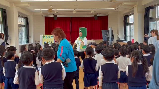 日本一周！書道家シンガーソングライターTomochika890(やっくん)さんの