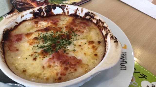 ジョイフルで休日ランチの記事動画
