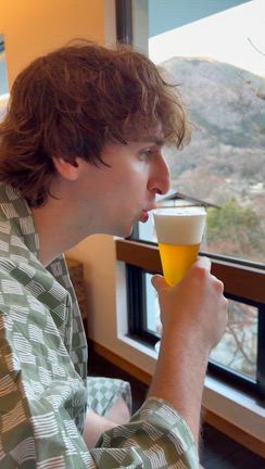 強羅花壇にて“なんにもしない旅”の記事動画
