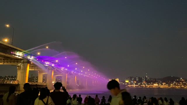 妹とソウル観光【1日目】聖水→梨泰院→虹噴水→東大門の記事動画