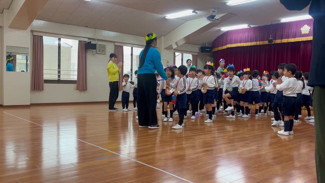 保護者会総会 全体懇談会の記事動画