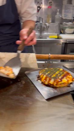 ついに学芸大学『だしともんじゃ』へ。の記事動画