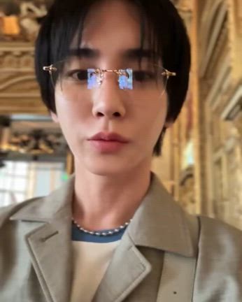 JUUN.J 2025 S/Sファッションショーの記事動画