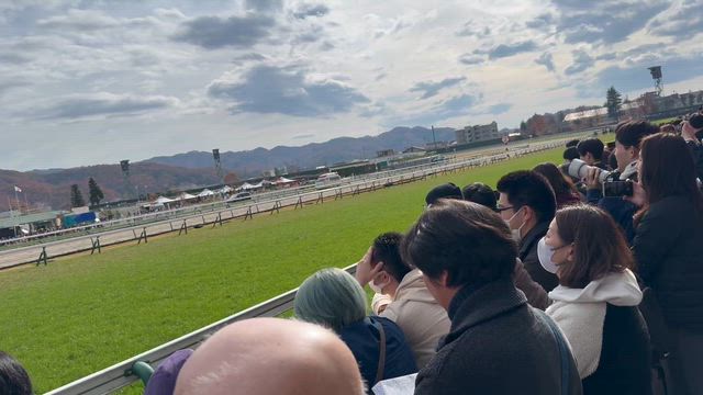 福島競馬。の記事動画