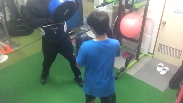 Box kickの記事動画