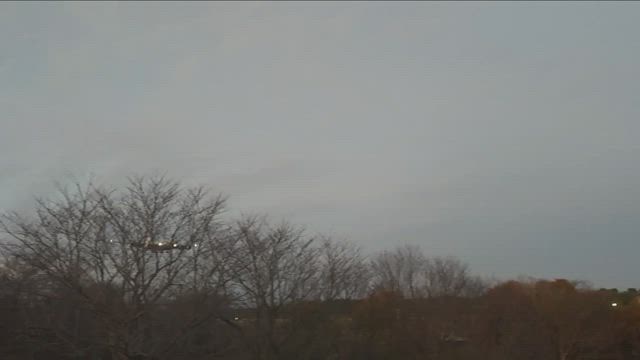 成田空港へ(さくらの山公園)の記事動画