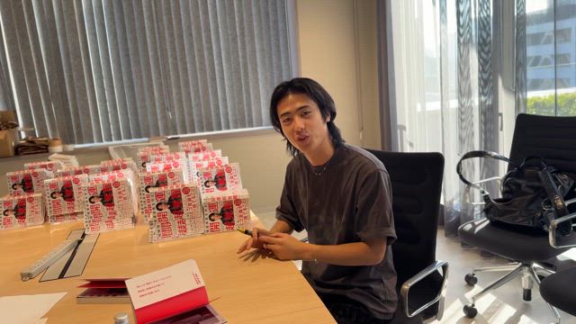 【動画有り】KADOKAWAさんで書籍にサインをしてきました！出版記念イベントでゲットできます！の記事動画